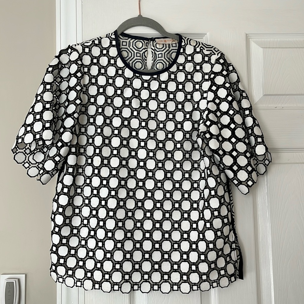Tory Burch Black and White Graphic Boxy T-Shirt